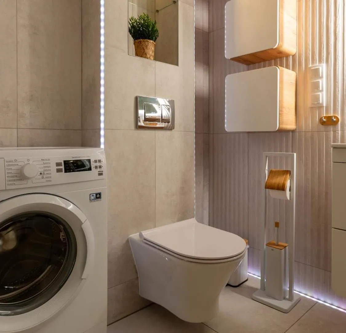 Jesionowe Apartamenty Nad Odra, Stare Miasto, Sauna W Jednym, Klimatyzacja , Garaz Podziemny 0 Zl, Odra River , Old Town, New Building, Air Conditioning, Sauna-One, Underground Garage Free Wrocław Polska