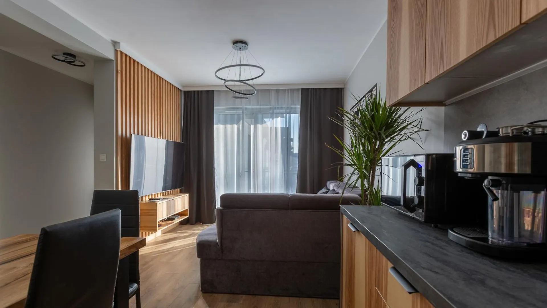 Jesionowe Apartamenty Nad Odra, Stare Miasto, Sauna W Jednym, Klimatyzacja , Garaz Podziemny 0 Zl, Odra River , Old Town, New Building, Air Conditioning, Sauna-One, Underground Garage Free Breslau 0*,
